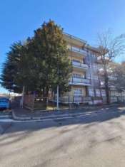 Foto Vimodrone, quattro locali ampio