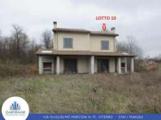 Foto vt21/2018 13726 VT 12giu - PORZIONE VILLINO ALL'ASTA - ACQUAPENDENTE (VT)