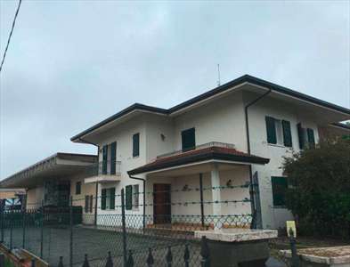 Foto 1 Locale in Vendita, pi� di 6 Locali, 151 mq, Bellaria Igea Mari
