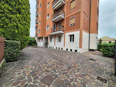Foto 3 Locali in Vendita, 3 Locali, 65 mq, Vimercate