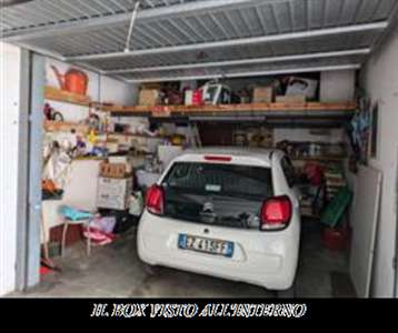 Foto 3 Locali in Vendita, pi� di 6 Locali, 93,88 mq, Spotorno