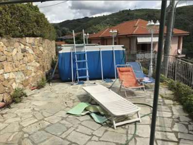 Foto 3 Locali in Vendita, pi� di 6 Locali, 99,5 mq, Dolcedo