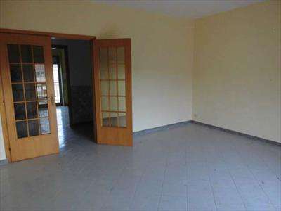 Foto 4 o pi� Locali in Vendita, 1 Locale, 115 mq, Agrigento