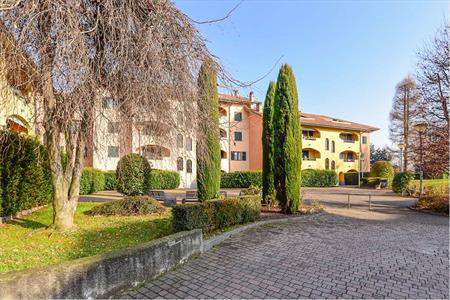 Foto 4 o pi� Locali in Vendita, 4 Locali, 128 mq, Cesano Maderno