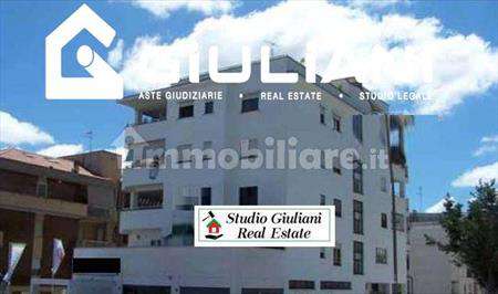 Foto 4 o pi� Locali in Vendita, 4 Locali, 130 mq, Pomezia