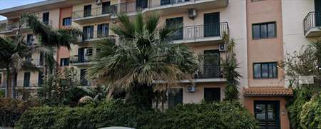 Foto 4 o pi� Locali in Vendita, 4 Locali, 139 mq, Giarre
