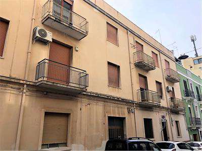 Foto 4 o pi� Locali in Vendita, 4 Locali, 140 mq, Brindisi (CENTRO)
