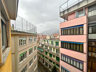 Foto 4 o pi� Locali in Vendita, 4 Locali, 85 mq, Rapallo
