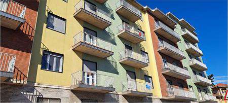 Foto 4 o pi� Locali in Vendita, 5 Locali, 105 mq, Pinerolo