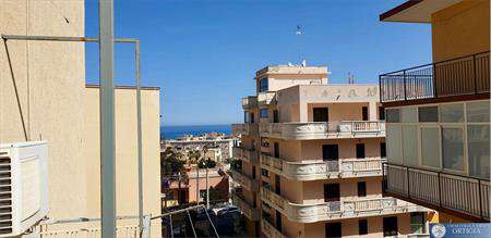 Foto 4 o pi� Locali in Vendita, 5 Locali, 165 mq, Siracusa (Grottasan