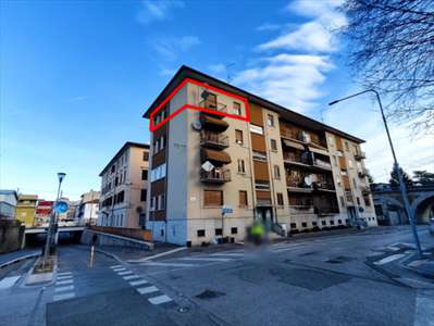 Foto 4 o pi� Locali in Vendita, 5 Locali, 78 mq, Campoformido
