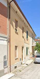 Foto 4 o pi� Locali in Vendita, 5 Locali, 80 mq, Jesi