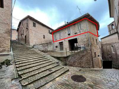 Foto 4 o pi� Locali in Vendita, 6,5 Locali, 118 mq, Sarnano