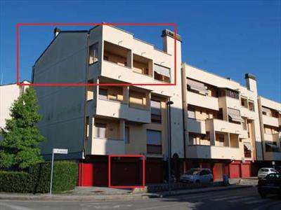 Foto 4 o pi� Locali in Vendita, 6 Locali, 126 mq, Pontedera