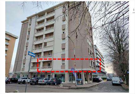 Foto 4 o pi� Locali in Vendita, 6 Locali, 131 mq, Carpi