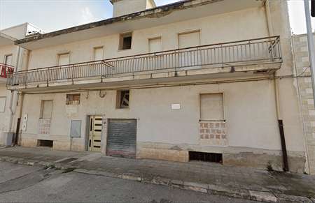 Foto 4 o pi� Locali in Vendita, 6 Locali, 280 mq, Monteiasi