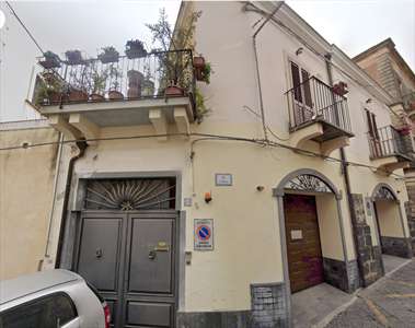 Foto 4 o pi� Locali in Vendita, pi� di 6 Locali, 267 mq, Acireale