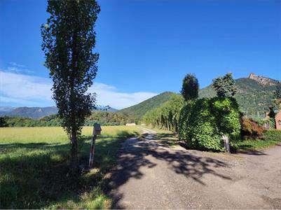 Foto 4 o pi� Locali in Vendita, pi� di 6 Locali, 287 mq, Cumiana