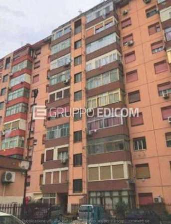 Foto Abitazione di tipo civile di 122 mq  in vendita a Palermo - Rif. 4505228