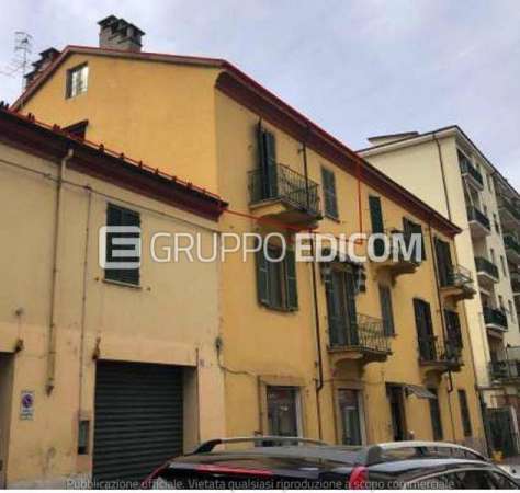 Foto Abitazione di tipo civile di 153 mq  in vendita a Acqui Terme - Rif. 4498224