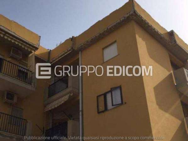 Foto Abitazione di tipo economico di 121 mq  in vendita a Carlentini - Rif. 4504075