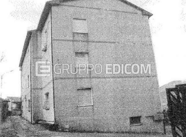 Foto Abitazione di tipo economico di 146 mq  in vendita a Lattarico - Rif. 4515429