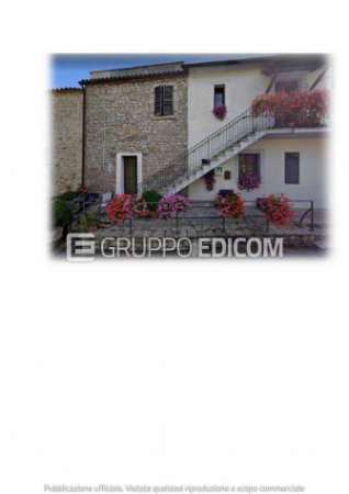 Foto Abitazione di tipo economico in vendita a Baschi - Rif. 4512808