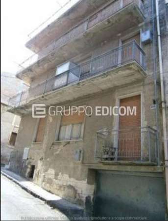 Foto Abitazione di tipo economico in vendita a Carlentini - Rif. 4514329