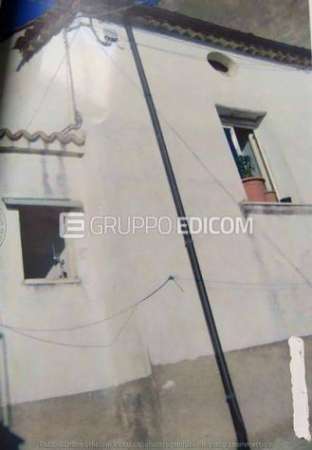 Foto Abitazione di tipo popolare di 106 mq  in vendita a Cosenza - Rif. 4504987