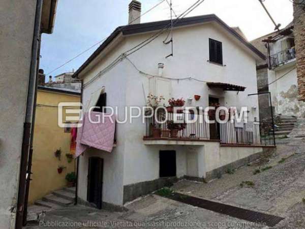 Foto Abitazione di tipo ultrapopolare di 114 mq  in vendita a Lattarico - Rif. 4511664