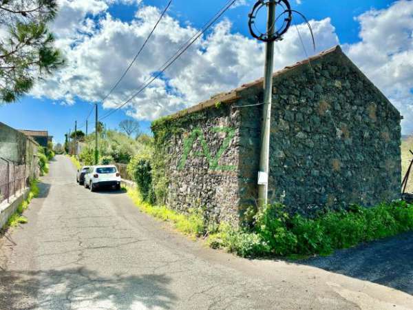 Foto Agricolo in vendita a Acireale