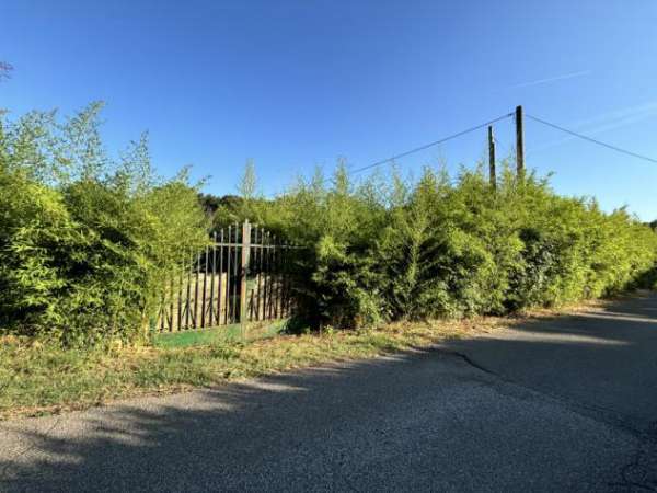 Foto Agricolo in Via Val Pantano Prima