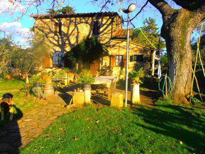 Foto Agriturismo in Vendita, pi� di 6 Locali, 4 Camere, 215 mq (SCARL