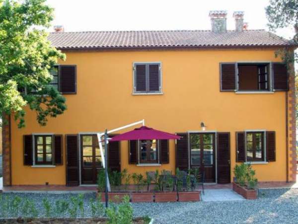 Foto Agriturismo in vendita a Vada - Rosignano Marittimo 600 mq  Rif: 473365