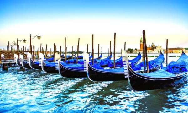 Foto Albergo con mura in vendita a Venezia
