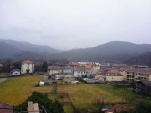 Foto APPARTAMENTI IN BORGATA RUATA SAGONE ,GIAVENO