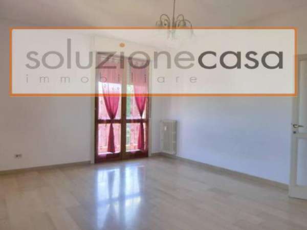 Foto Appartamento - Albizzate . Rif.: AL114