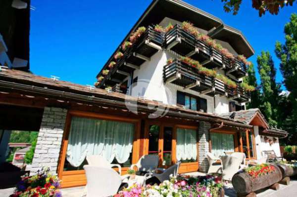 Foto Appartamento - Courmayeur . Rif.: 145VRG