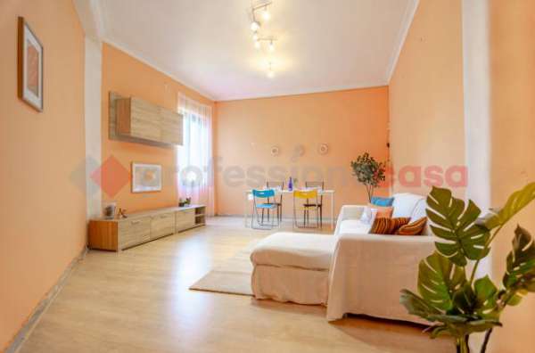 Foto Appartamento - Roma . Rif.: Cod. rif 3205693VRG