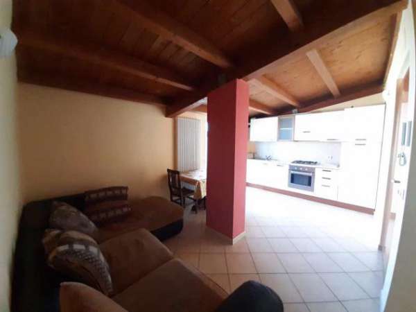 Foto Appartamento - Tortoreto . Rif.: cod. rifT055VRG
