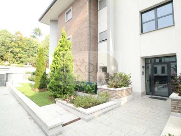 Foto Appartamento 2 locali con terrazzo a Merate
