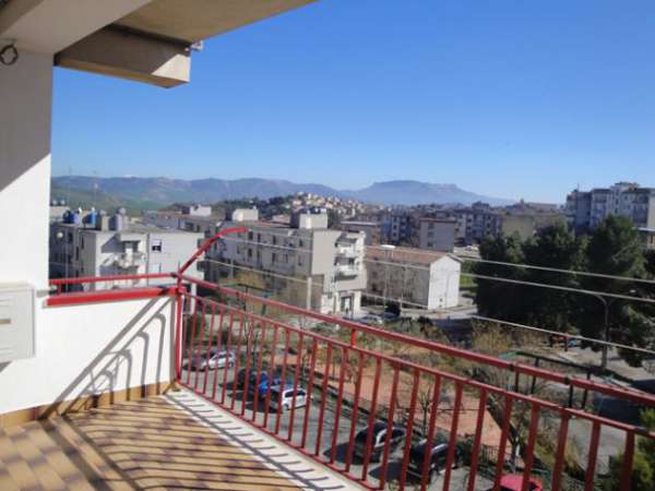 Foto Appartamento con garage a Villarosa