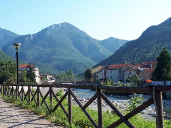 Foto Appartamento da ristrutturare nel centro di Garessio