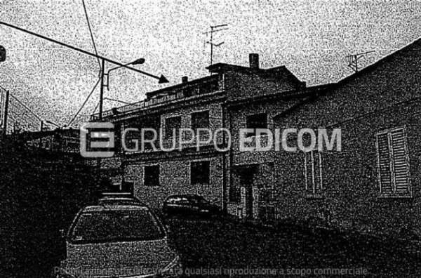 Foto Appartamento di 154 mq  in vendita a Catanzaro - Rif. 4516906