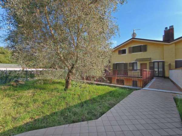 Foto Appartamento di 175mq