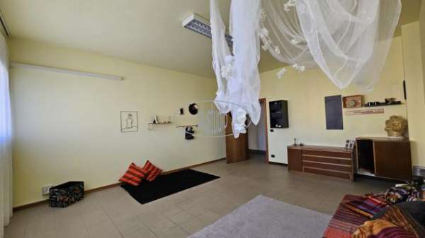 Foto APPARTAMENTO di 2 vani e di 75 mq (REGGELLO) rif. V-2324
