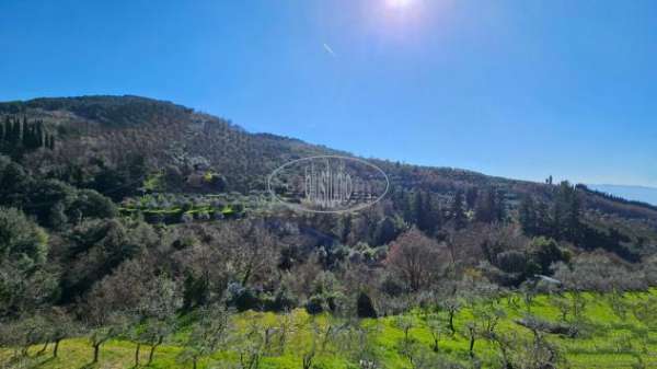 Foto APPARTAMENTO di 5 vani e di 120 mq (REGGELLO) rif. V-2322