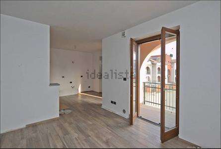 Foto Appartamento in Vendita, 2 Locali, 1 Camera, 65 mq (PISCINA)