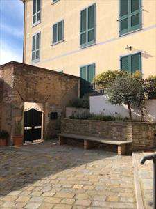 Foto Appartamento in Vendita, 3 Locali, 70 mq (CAMPIGLIA MARITTIMA)