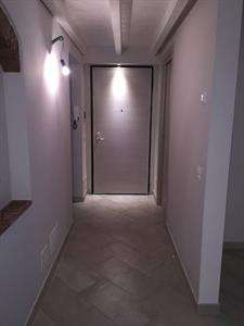 Foto Appartamento in Vendita, 4 Locali, 2 Camere, 105 mq (MANTOVA CEN